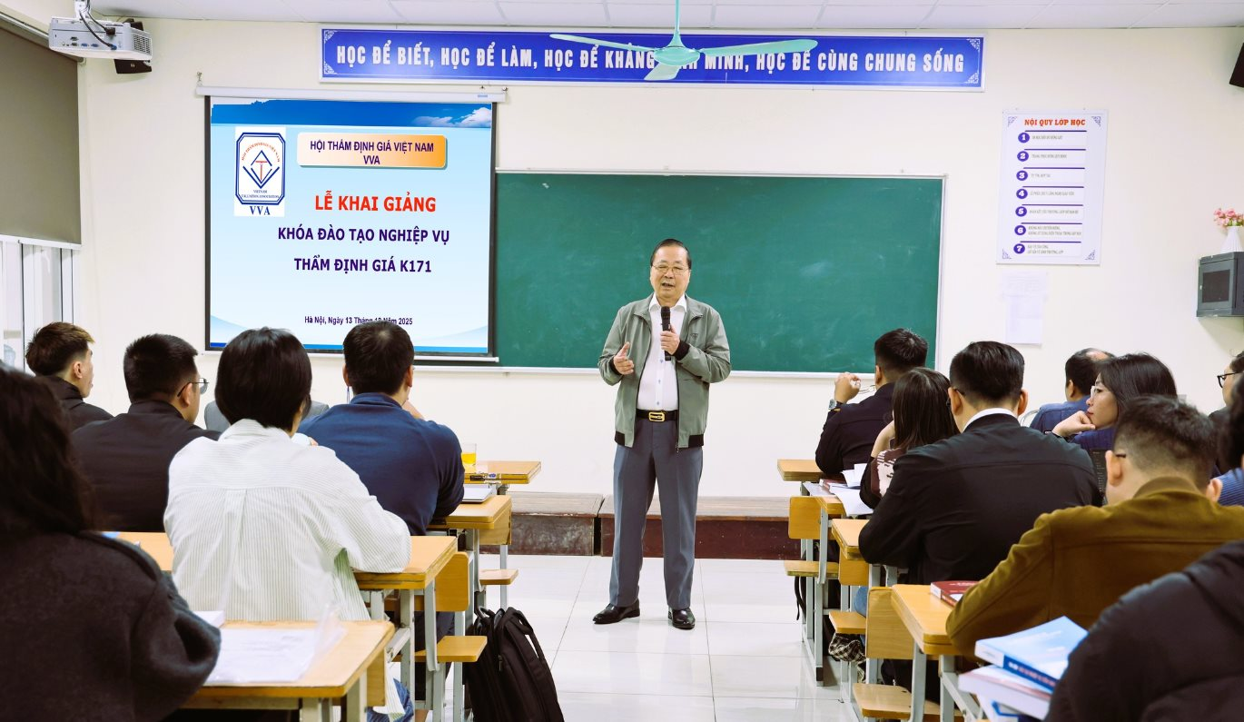 Khai giảng Khóa đào tạo nghiệp vụ thẩm định giá K171