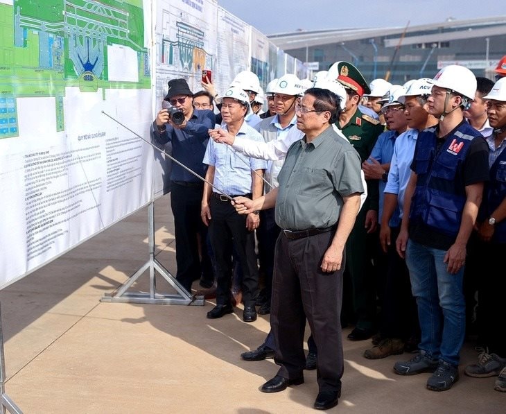 Thủ tướng lần thứ 9 đến kiểm tra siêu sân bay Long Thành 110.000 tỷ, giao nhiệm vụ cho ACV, Vietnam Airlines, Vietjet