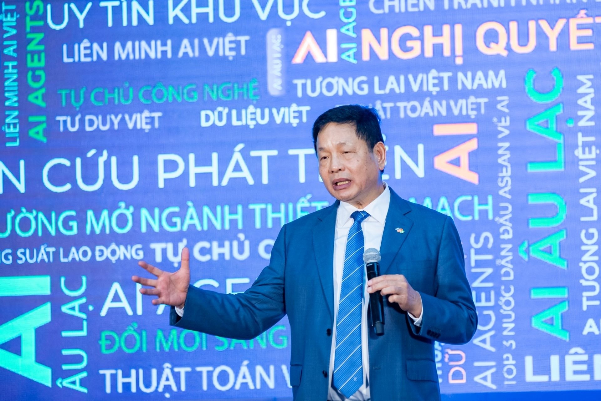 Chủ tịch Trương Gia Bình: UAV, đường sắt là chiến lược mới của FPT