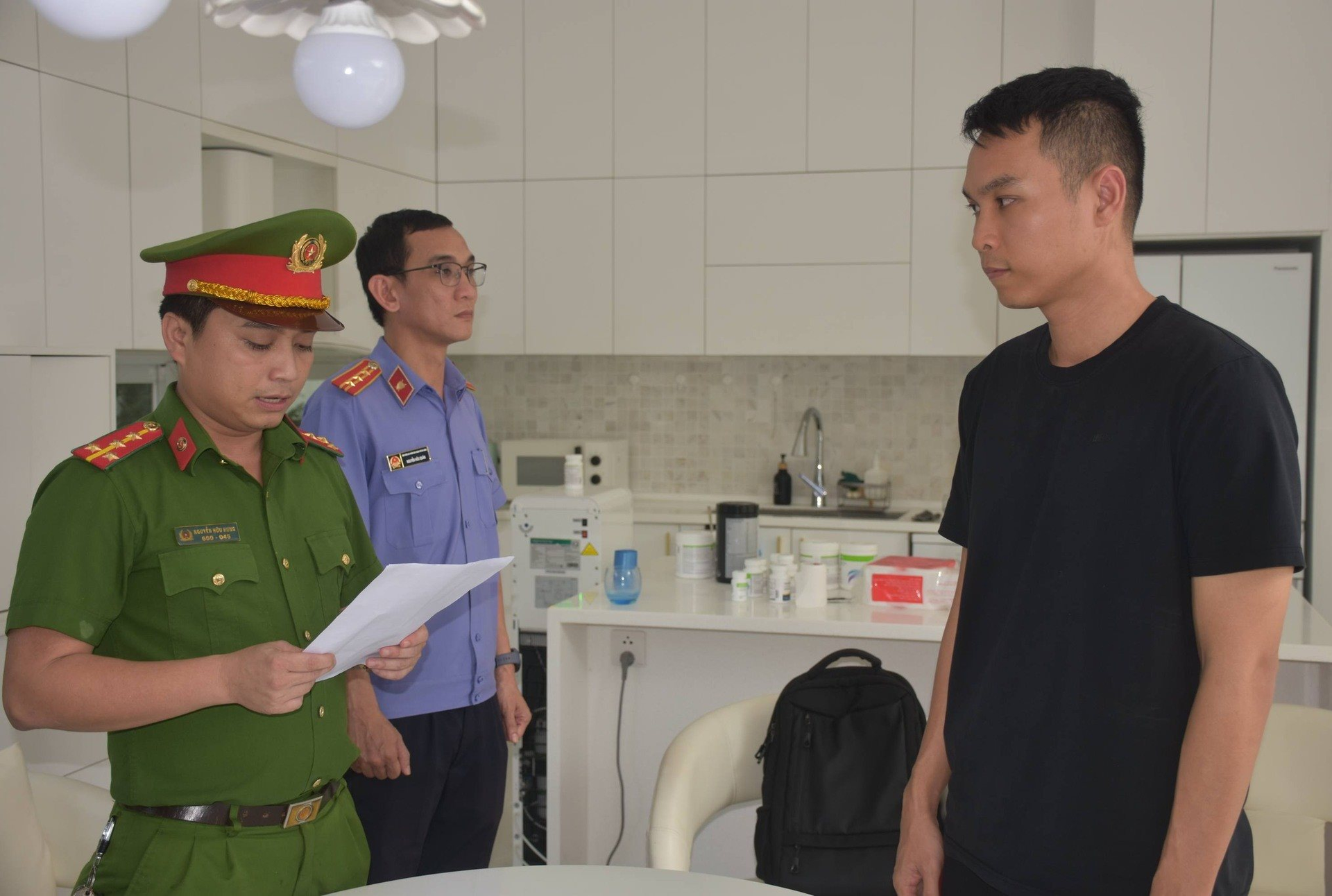 Thanh niên 33 tuổi cầm đầu dự án "ma", lừa sạch 2.000 tỷ đồng: Công an Đà Nẵng phát thông báo khẩn tới các bị hại