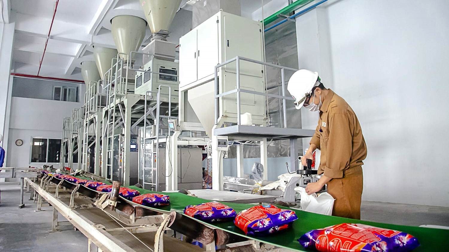 Dragon Capital không còn là cổ đông lớn tại Hóa chất Đức Giang trước khi cổ phiếu lao dốc