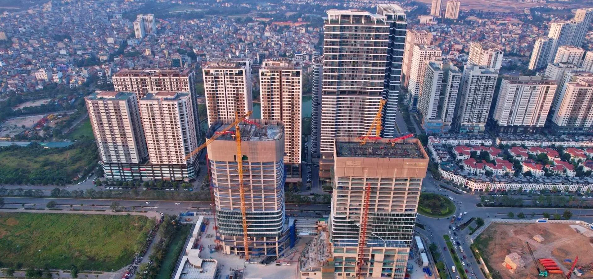 Tây Hồ Tây dần trở thành khu đô thị đa chức năng, thu hút doanh nghiệp nhờ chi phí thuê cạnh tranh