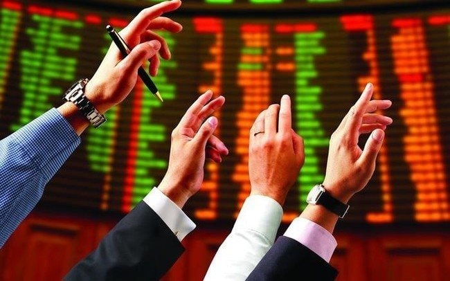 Cổ đông Hoá chất Đức Giang mòn mỏi chờ giải cứu DGC