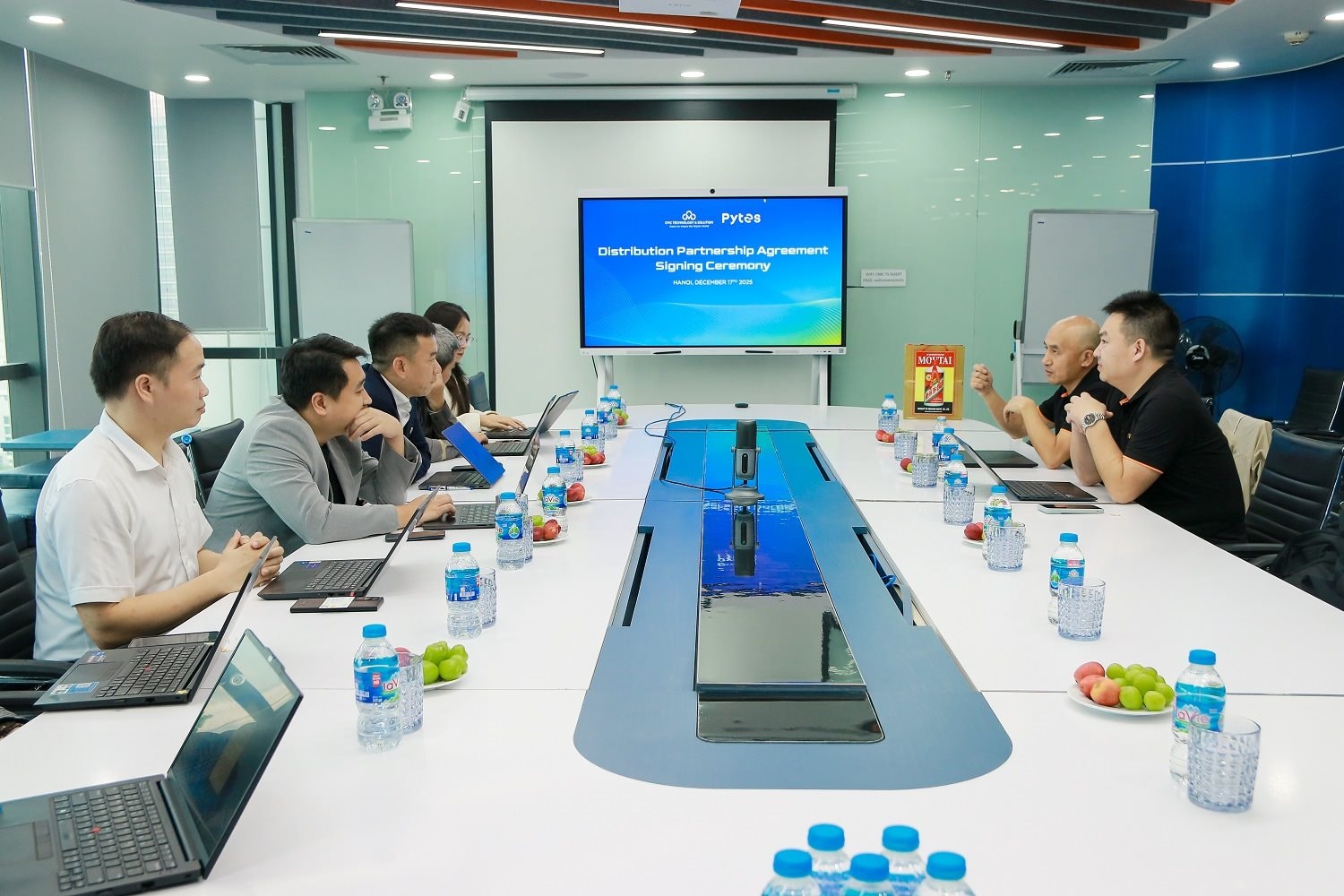 Hợp tác thúc đẩy tăng trưởng dài hạn cho thị trường hệ thống lưu trữ năng lượng