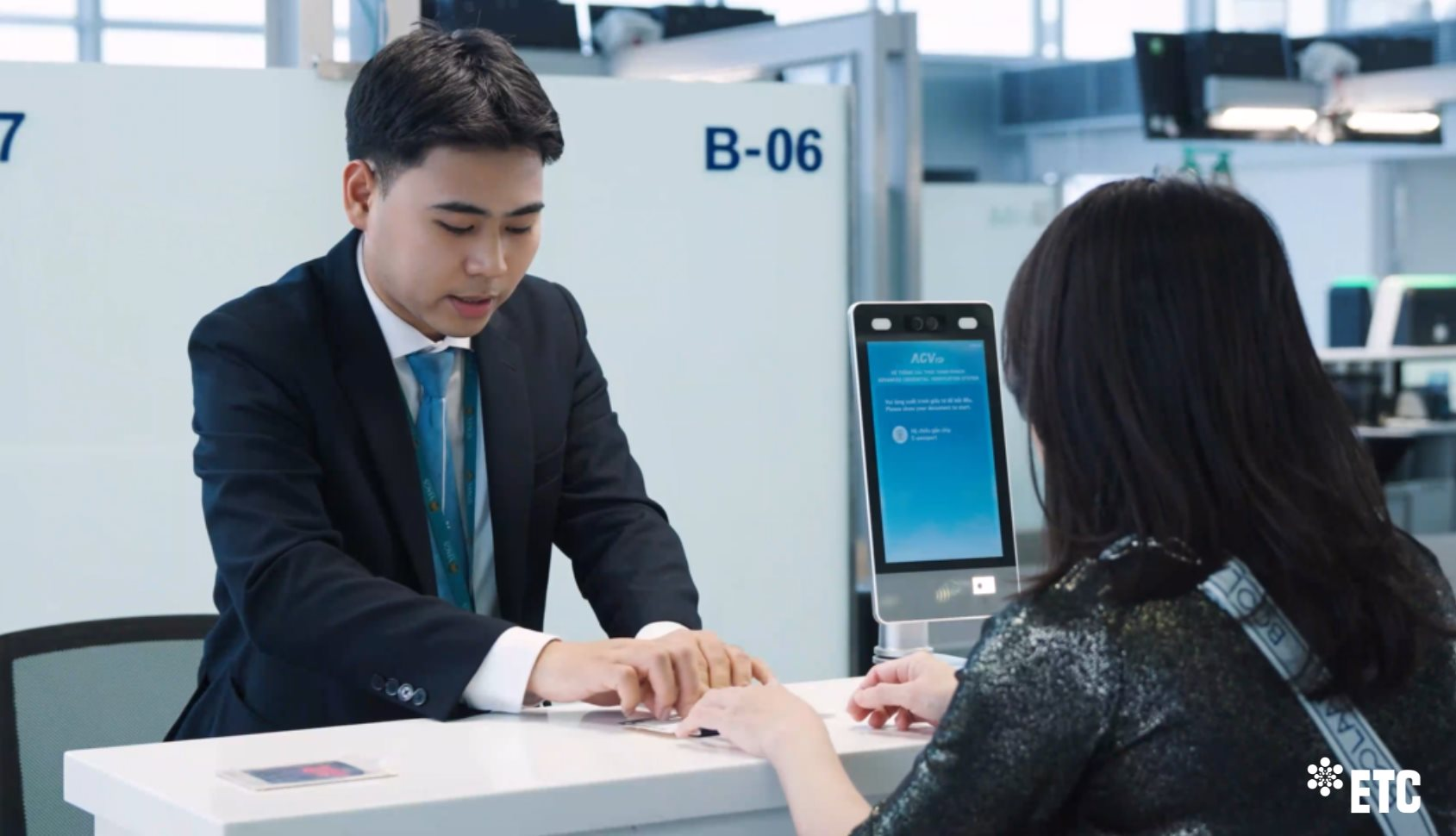 Vận hành công nghệ nhận diện xác thực sinh trắc học tại Nhà ga quốc tế T2 Nội Bài mở rộng