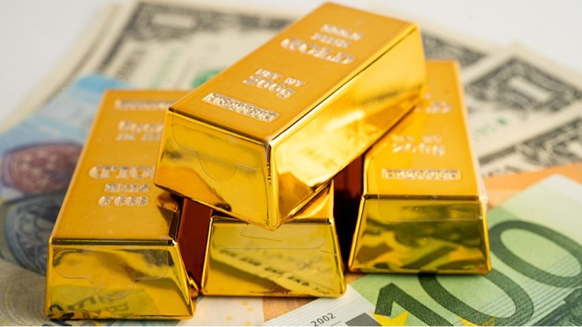 Đột kích tư gia nữ kế toán, tịch thu 18,8 kg vàng trị giá 70 tỷ đồng, 14 tỷ đồng tiền mặt ‘chất như núi’, 2 xe Audi