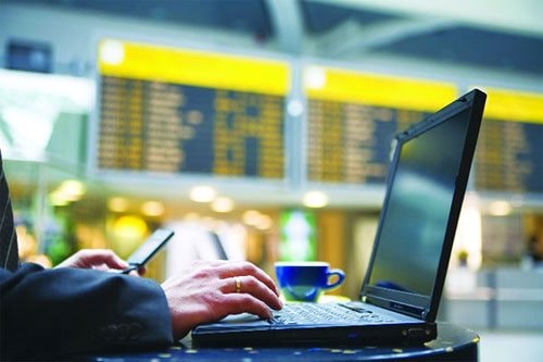 Cảnh báo cho ai sử dụng máy tính còn có 4 thói quen này