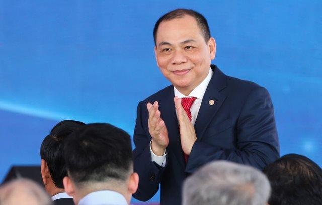 Tỷ phú Phạm Nhật Vượng 'kiếm' 1,7 tỷ USD chỉ sau 6 tiếng