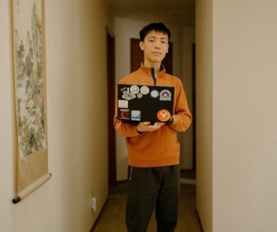 'Choáng' với làn sóng các founder AI 14,15 tuổi: Sáng đến trường, tối làm cho startup, gọi vốn hàng triệu USD