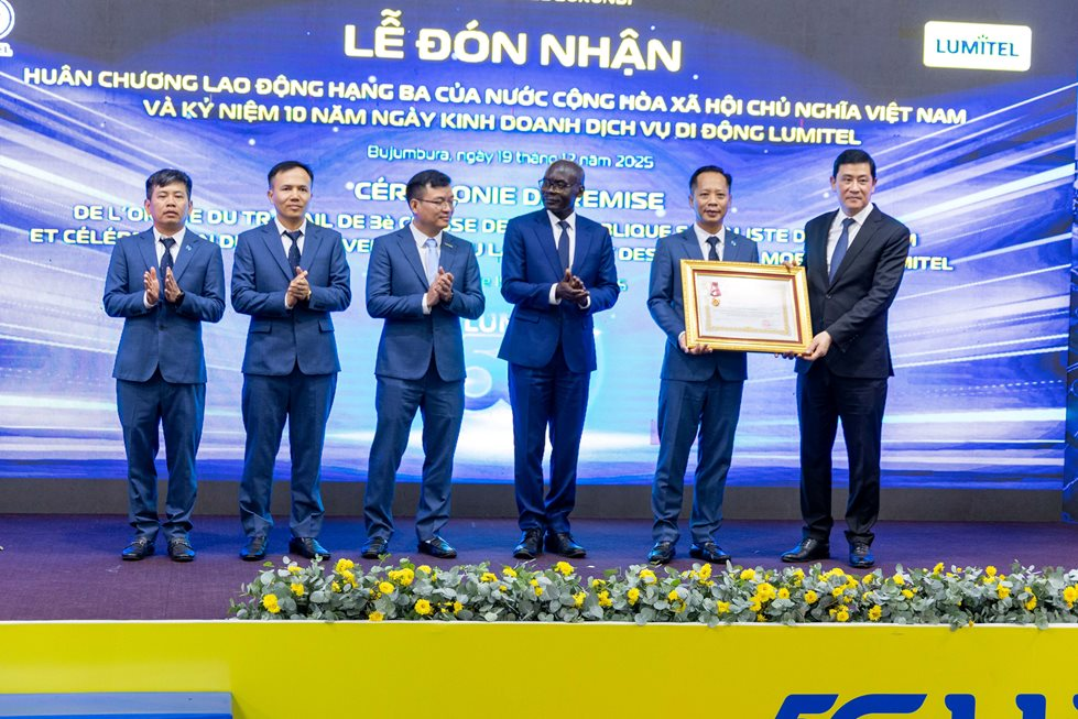 Ba dấu mốc trên 2 lục địa: Hành trình Viettel lan tỏa giá trị Việt Nam