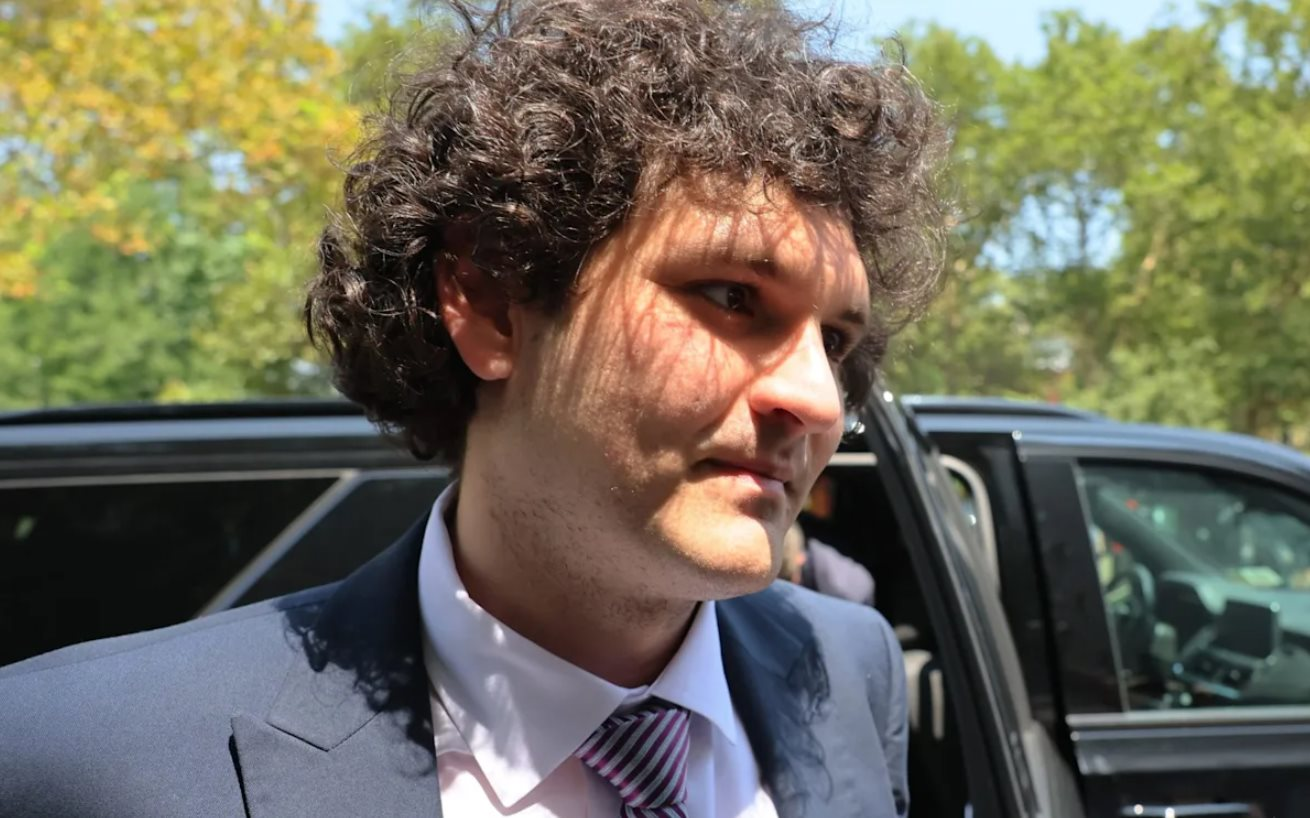 Bất ngờ cuộc sống hiện tại của trùm lừa đảo tiền số Sam Bankman-Fried: Tư vấn luật, đưa lời khuyên đầu tư tiền số cho các bạn tù