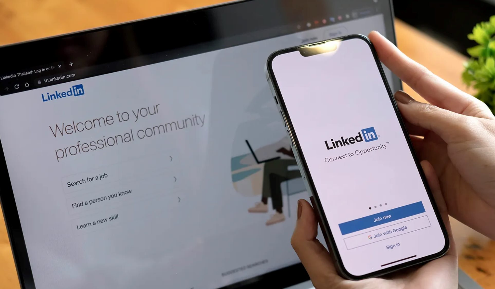 Vấn nạn lừa đảo xuyên biên giới tại LinkedIn: Nửa năm ghi nhận 80 triệu tài khoản giả mạo, có nạn nhân thiệt hại hơn 650 triệu đồng 