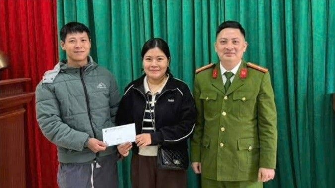 Tài khoản không sử dụng nhiều năm đột nhiên nhận gần 74 triệu đồng chuyển khoản: Công an nhận tin báo, yêu cầu rút toàn bộ số tiền