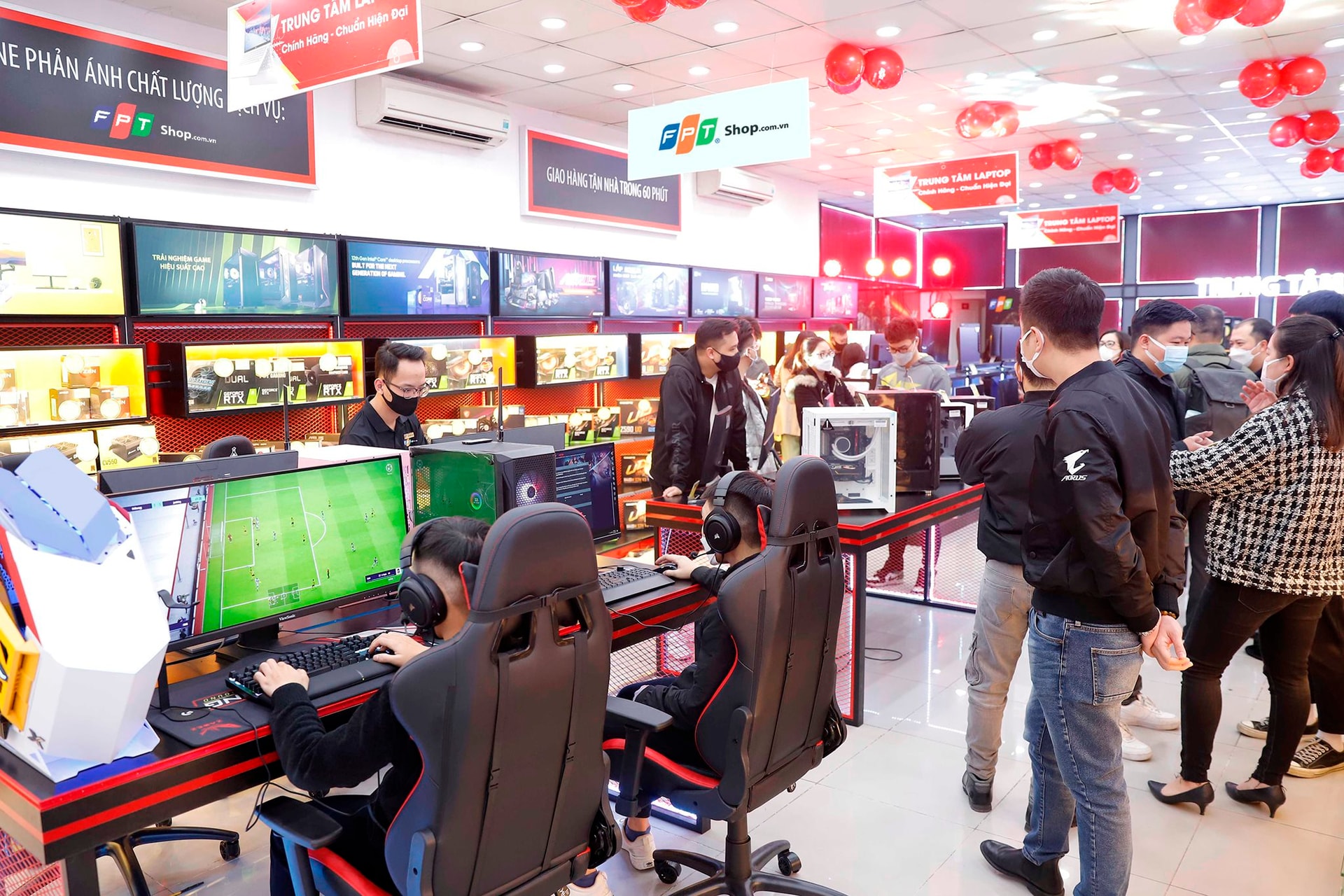 Đây là chuỗi bán lẻ đầu tiên ở Việt Nam đạt chứng nhận ISO 9001:2015 cho hoạt động lắp ráp PC 