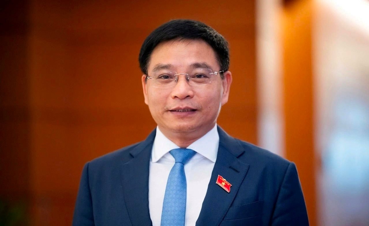 Bộ trưởng Bộ Tài chính Nguyễn Văn Thắng chúc mừng 20 năm thành lập Hội Thẩm định giá Việt Nam