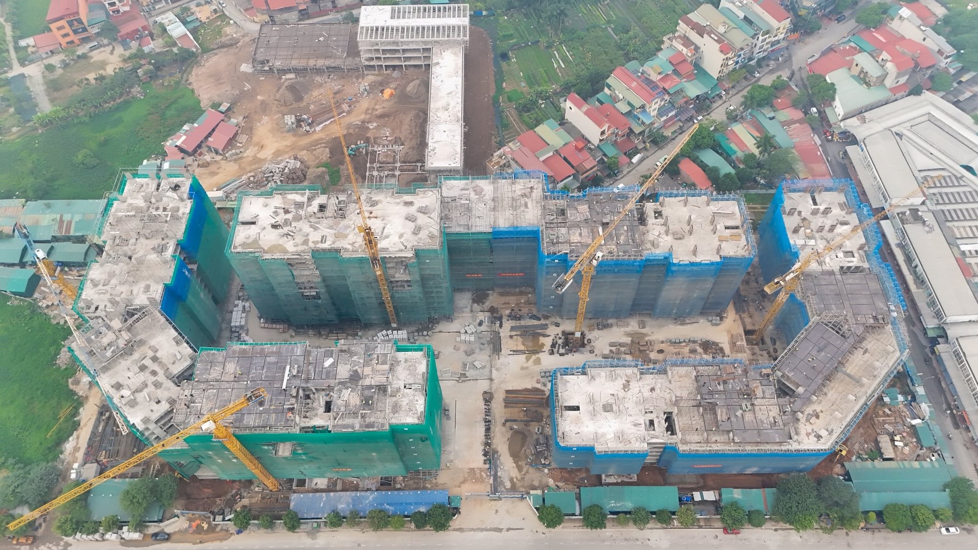 Bất động sản cuối năm: Lãi suất tăng nhẹ, nhu cầu ở thực duy trì ổn định giúp thị trường giữ vững thanh khoản