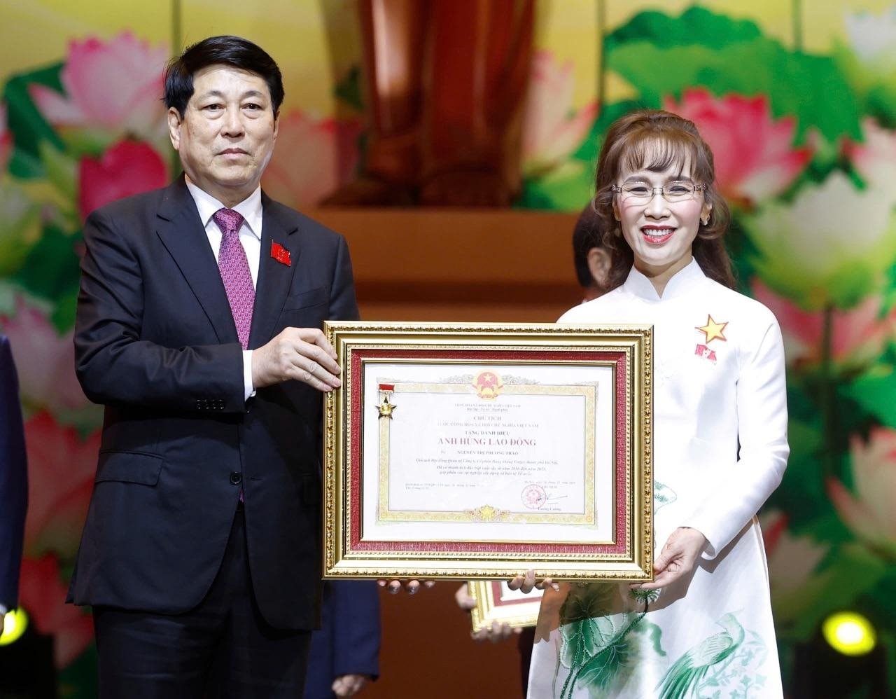 Tiến sĩ Nguyễn Thị Phương Thảo nhận danh hiệu Anh hùng Lao động: Biểu tượng bản lĩnh, khát vọng Việt Nam hùng cường, nhân văn và hội nhập