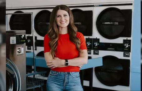 Nữ ý tá 38 tuổi bỏ công việc gắn bó 13 năm, bán nhà để lấy vốn khởi nghiệp: "Tôi thích kinh doanh hơn giữ chặt một ngôi nhà"