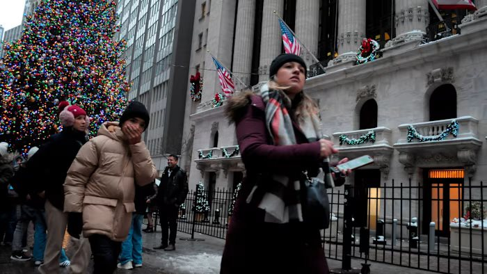 Chứng khoán toàn cầu tăng trưởng 2 chữ số năm thứ 3 liên tiếp, bứt phá hơn 20%