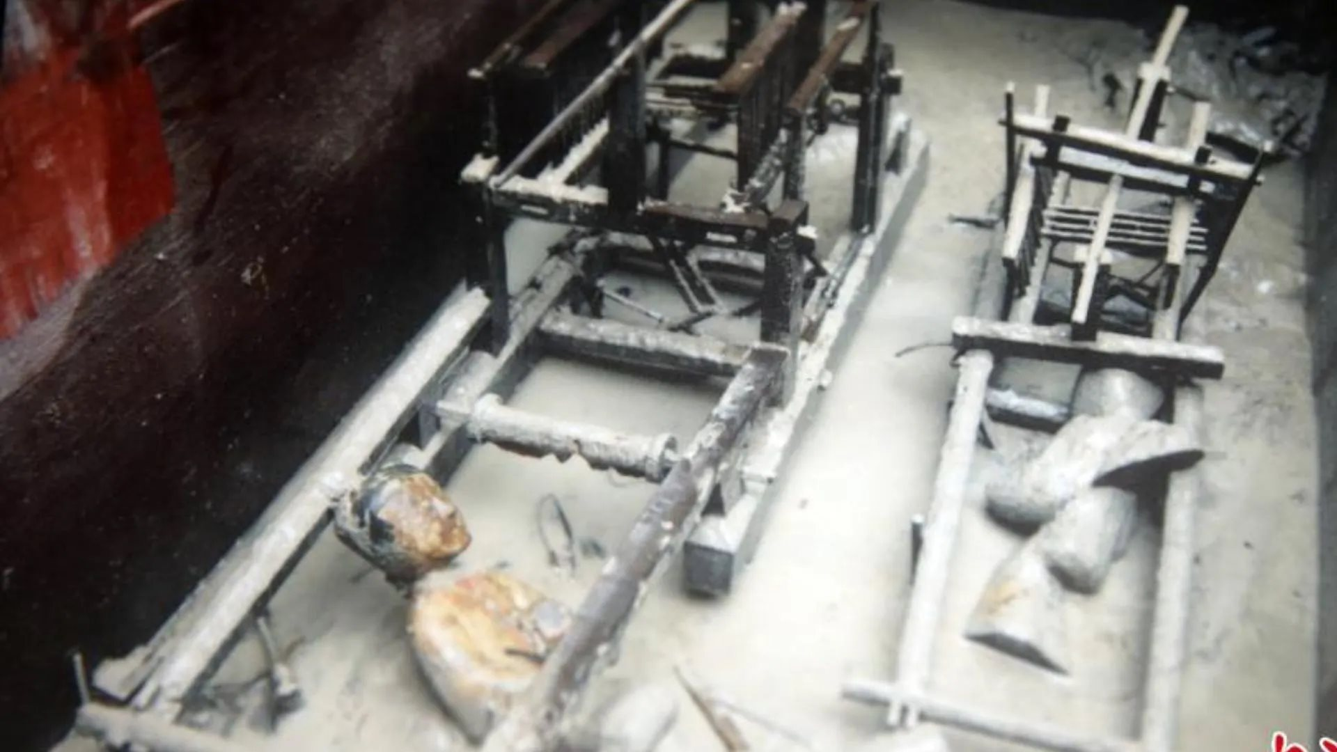 Quật mộ tìm thấy cỗ máy bí ẩn 2.000 năm tuổi, giới khoa học Trung Quốc thốt lên: "Thứ này không thể là thật"