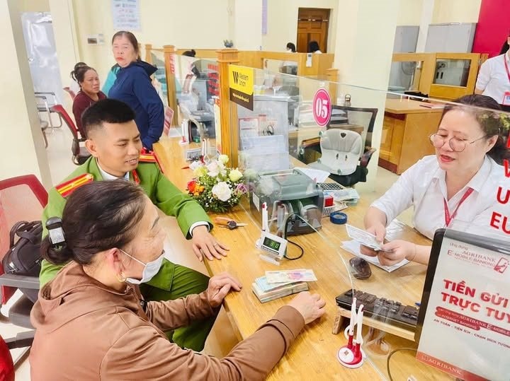 Phát hiện người phụ nữ SN 1957 bán 6 chỉ vàng rồi tới NH Agribank để chuyển khoản, công an Sầm Sơn khẩn trương tìm kiếm