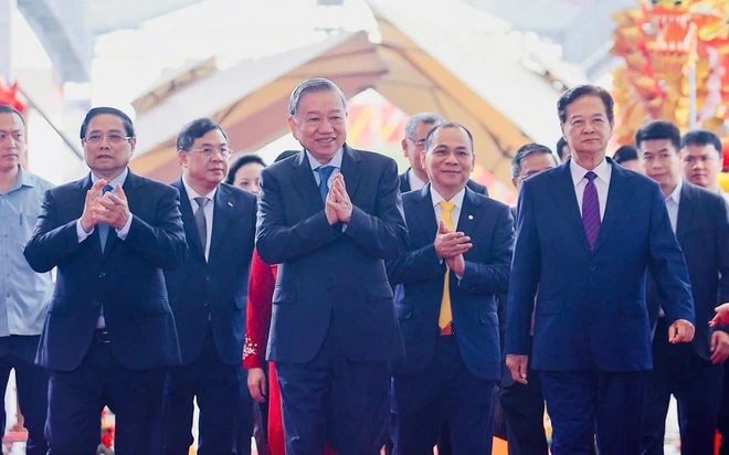 Việt Nam thiết lập một kỷ lục hơn 5 triệu tỷ vào 3 ngày đặc biệt