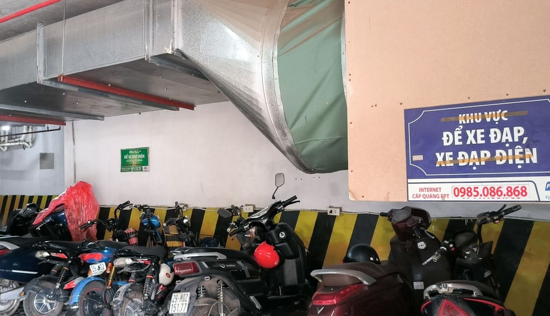 Bộ Xây dựng đề xuất quy chuẩn về chỗ để xe điện cho nhà chung cư