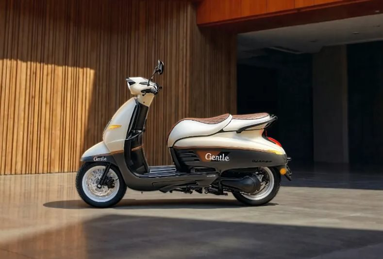 ‘Vua xe ga’ 150cc mới trình làng giá 63 triệu đồng: ngoại hình tựa Vespa, trang bị áp đảo Honda SH Mode và Air Blade