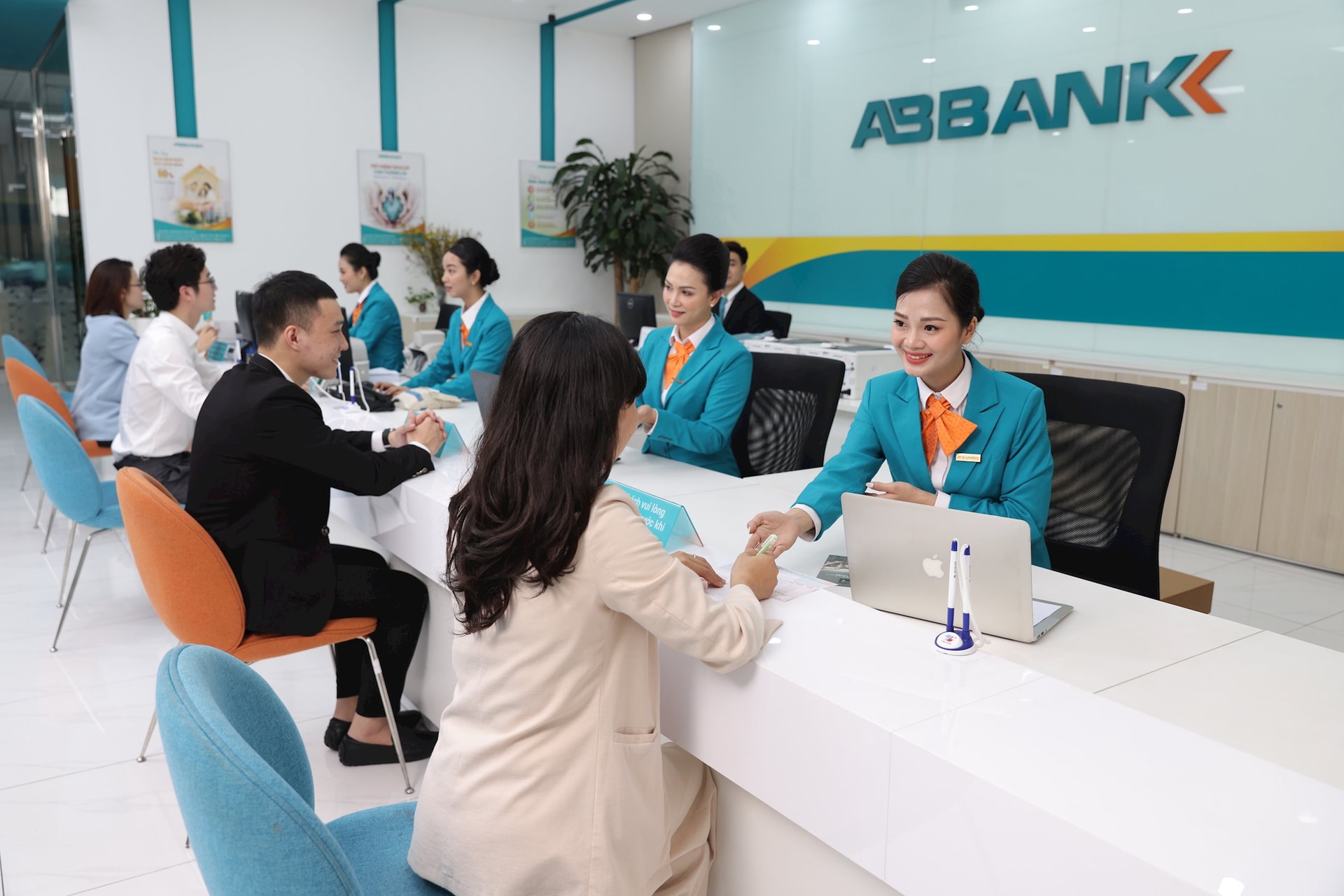 ABBANK được UBCKNN chấp thuận chào bán cổ phiếu ra công chúng, tăng vốn điều lệ thêm hơn 3.100 tỷ đồng