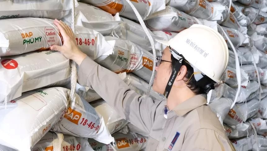 Mỗi nhân viên mang về gần hơn 900 triệu doanh thu/tháng, Đạm Phú Mỹ (DPM) toan tính gì cho năm 2026?