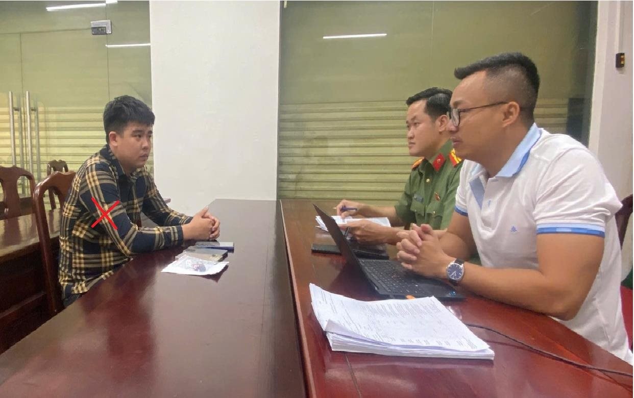 Phát hiện 100 người cùng chuyển khoản tổng cộng 1,3 tỷ đồng cho người đàn ông SN 1997, công an triển khai các biện pháp nghiệp vụ vào cuộc  