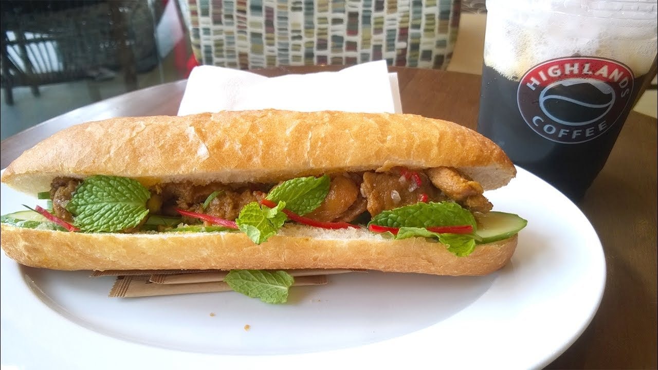 Highlands Coffee dừng nhập hàng từ nhà cung cấp dính bê bối 130 tấn thịt lợn bệnh