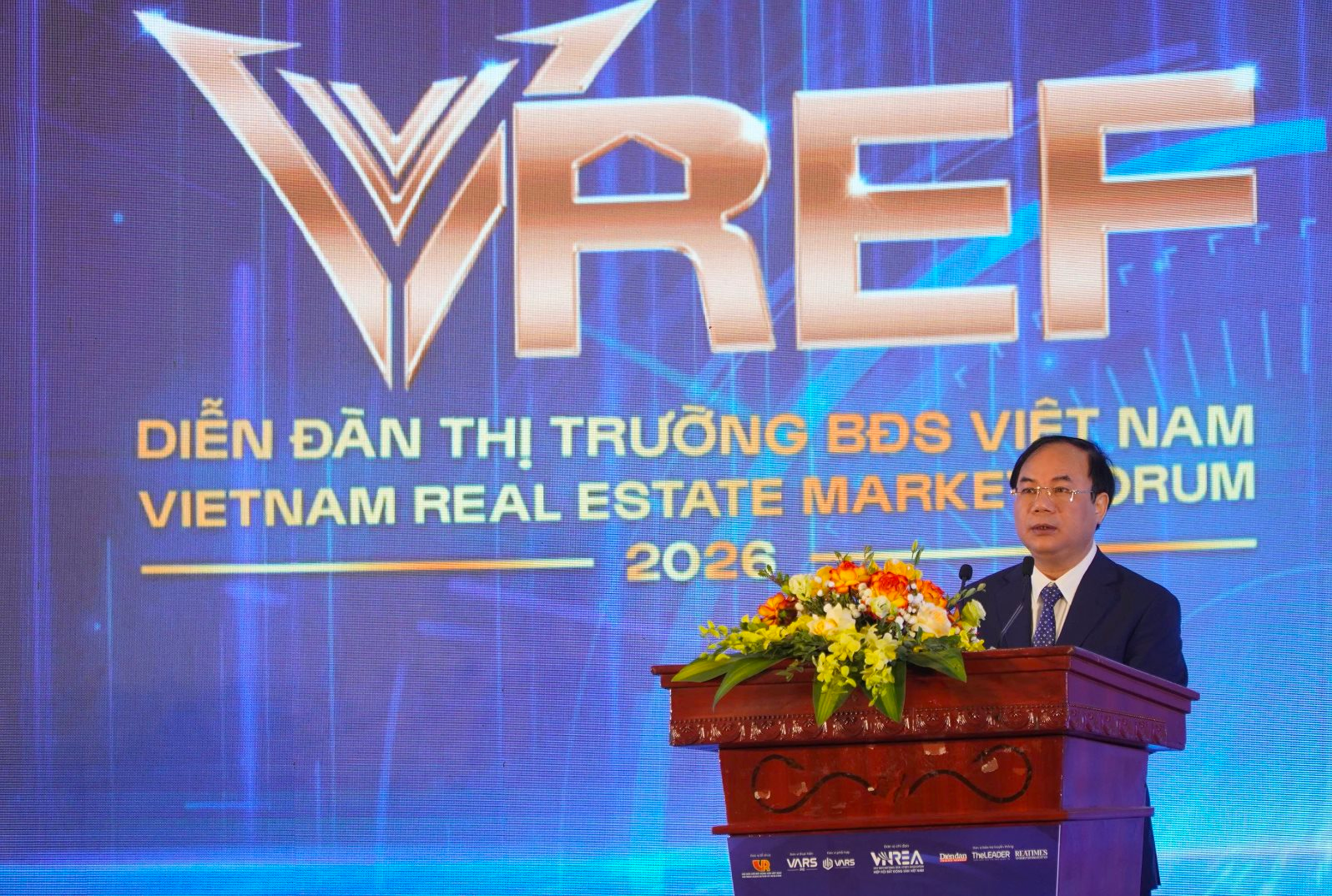 Quyết liệt tháo gỡ “điểm nghẽn” pháp lý cho bất động sản