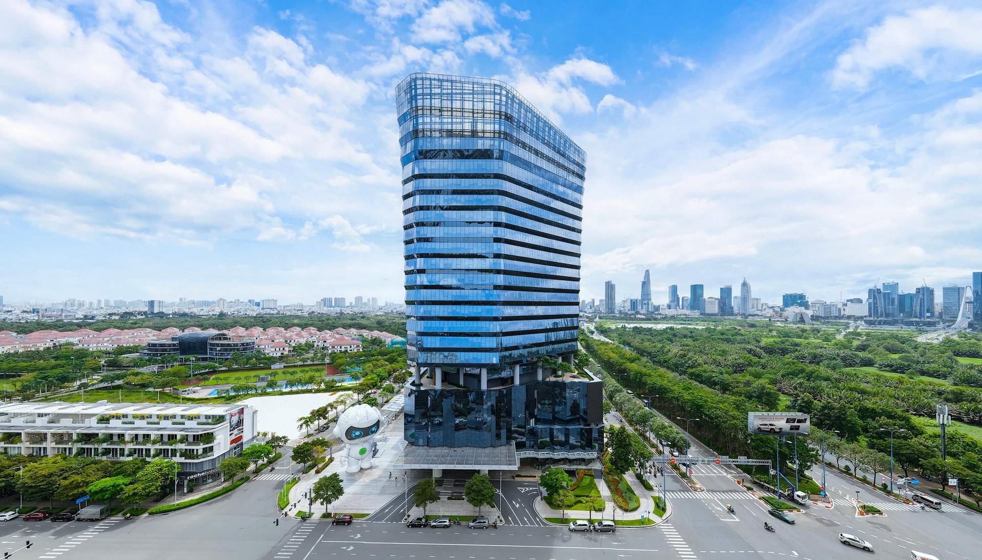 THACO huy động thành công 2.000 tỷ đồng trái phiếu, lãi suất 8,5%/năm