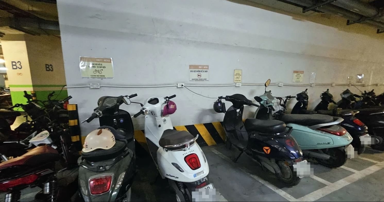 Điển nhấn bất động sản tuần qua: Lo ngại nguy cơ cháy nổ từ xe điện, Bộ Xây dựng yêu cầu chung cư xây mới phải có khu sạc, đỗ riêng