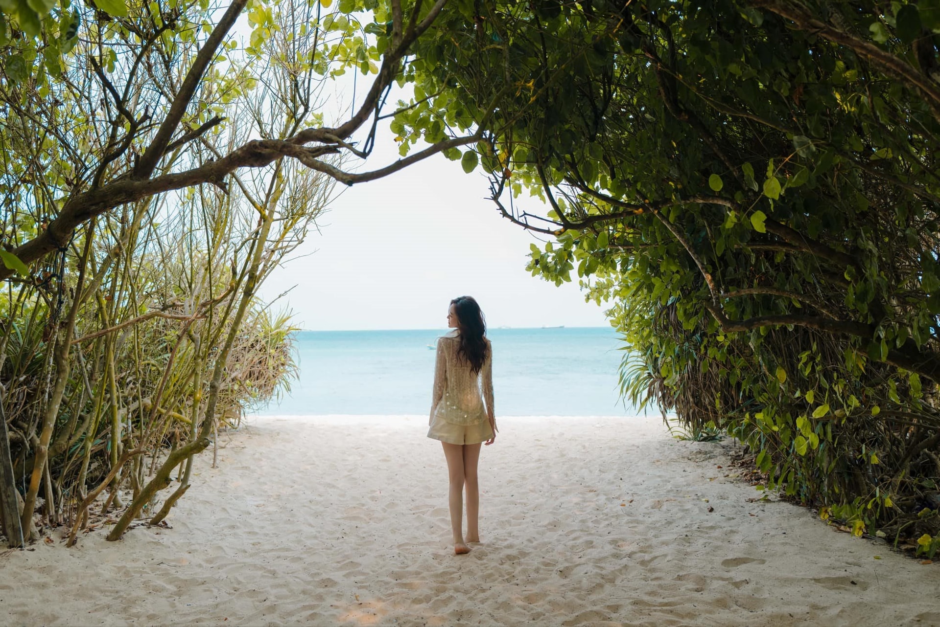 Không phải Phú Quốc, đây mới là điểm du lịch biển lọt Top 10 nơi đáng đến nhất Đông Nam Á 2026 do nước ngoài bình chọn: Nước xanh như ngọc, hải sản vừa rẻ vừa tươi rói