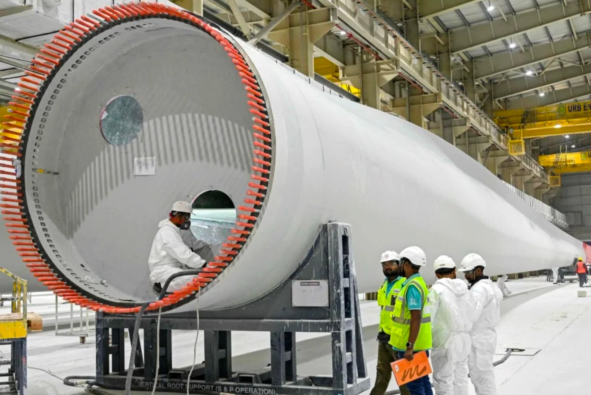 Thừa nhận thiếu vốn, chậm dự án, nền kinh tế tăng trưởng nhanh nhất thế giới bất ngờ mở toang cửa với Trung Quốc sau 5 năm mâu thuẫn căng thẳng