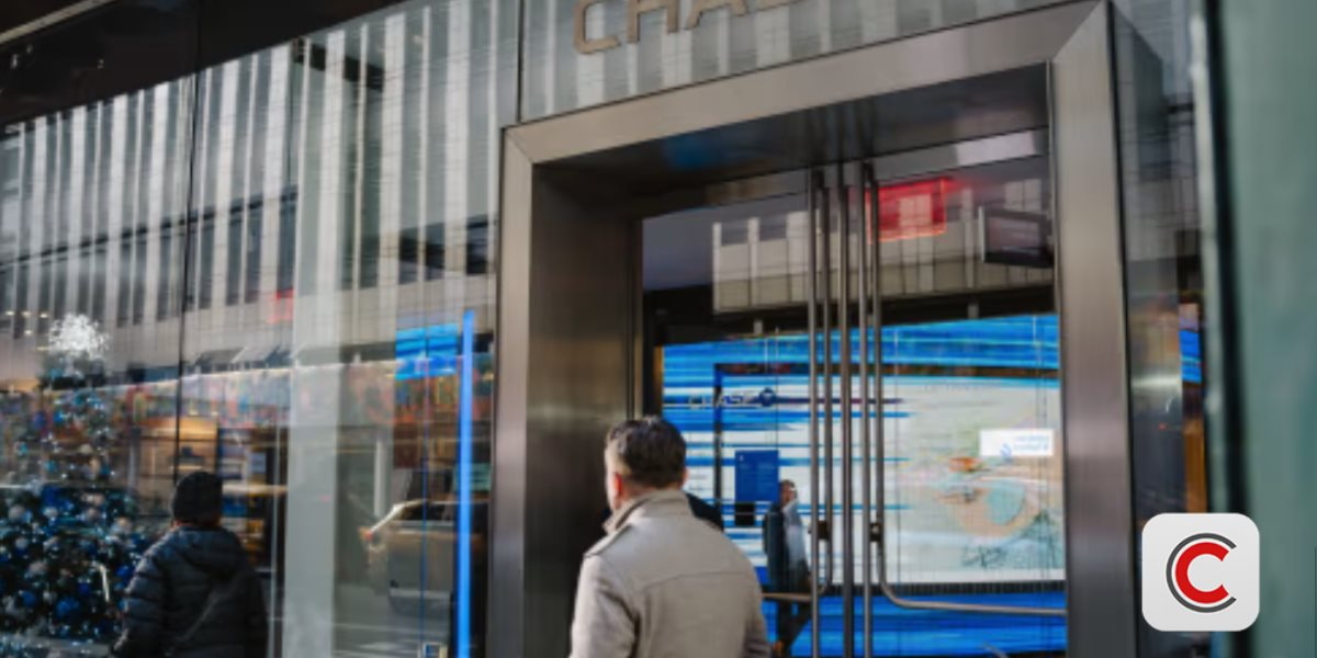 Ngân hàng lớn nhất nước Mỹ 'hụt hơi': Lợi nhuận giảm 7%, CEO lên tiếng cảnh báo rủi ro lớn chưa từng có 