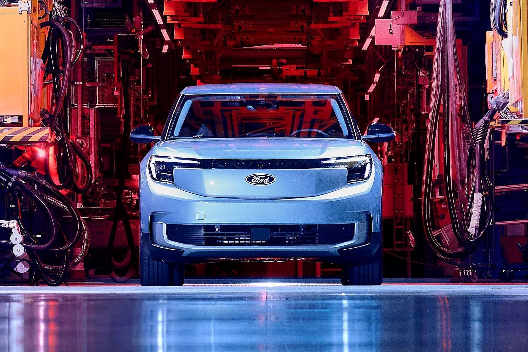 Đầu tư vào xe điện lỗ gần 20 tỷ USD - hãng xe lớn nhất nước Mỹ quay xe tìm kiếm hợp tác từ Trung Quốc để 'gỡ gạc'