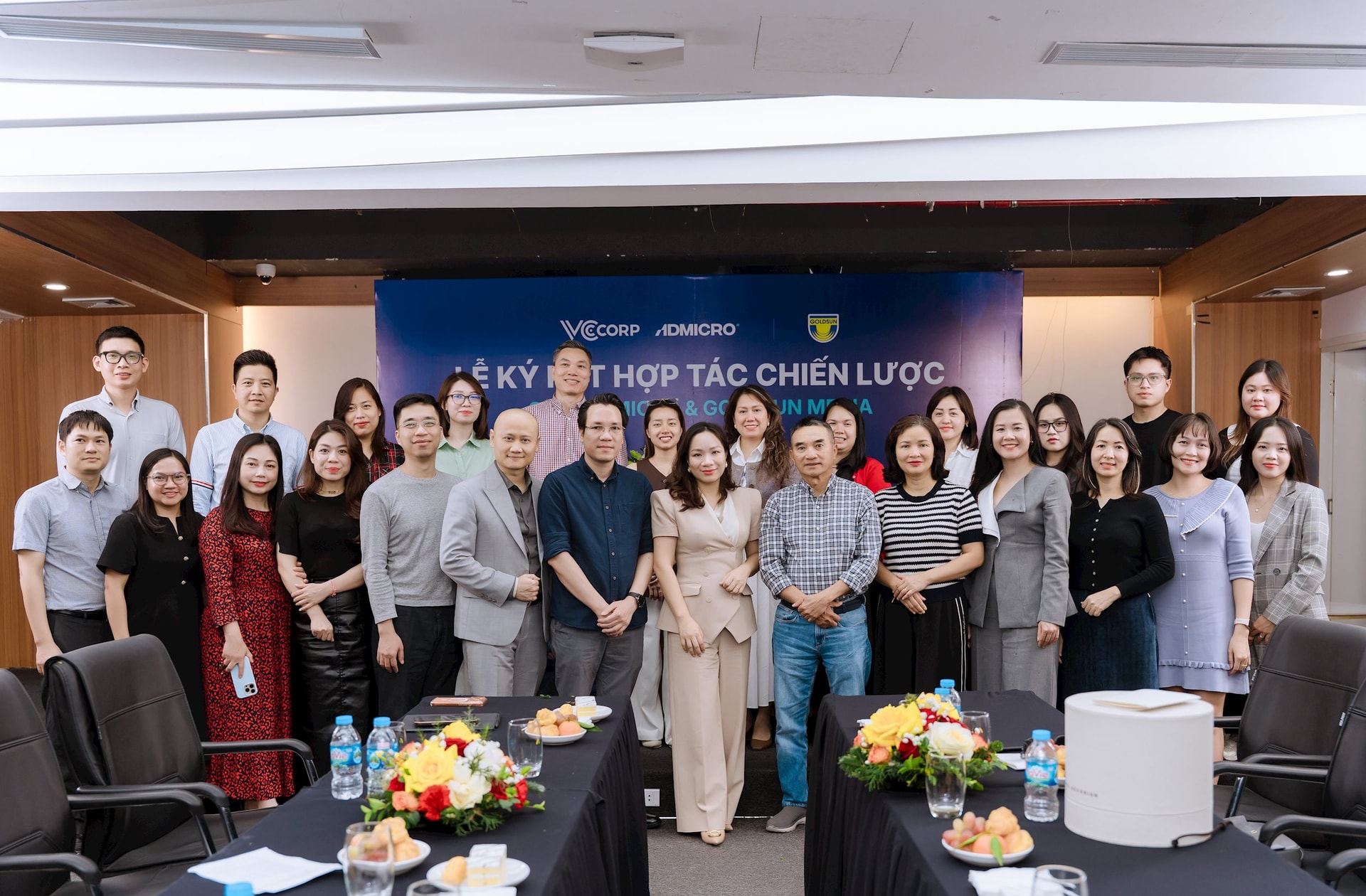 ADMICRO và Goldsun Media ký kết hợp tác chiến lược, mở rộng giải pháp truyền thông tích hợp Digital – OOH cho khách hàng doanh nghiệp