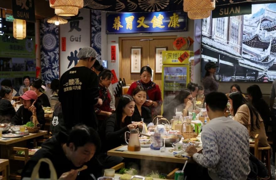 Trung Quốc tung loạt chính sách mới để cứu cầu nội địa, giảm lệch pha cung cầu