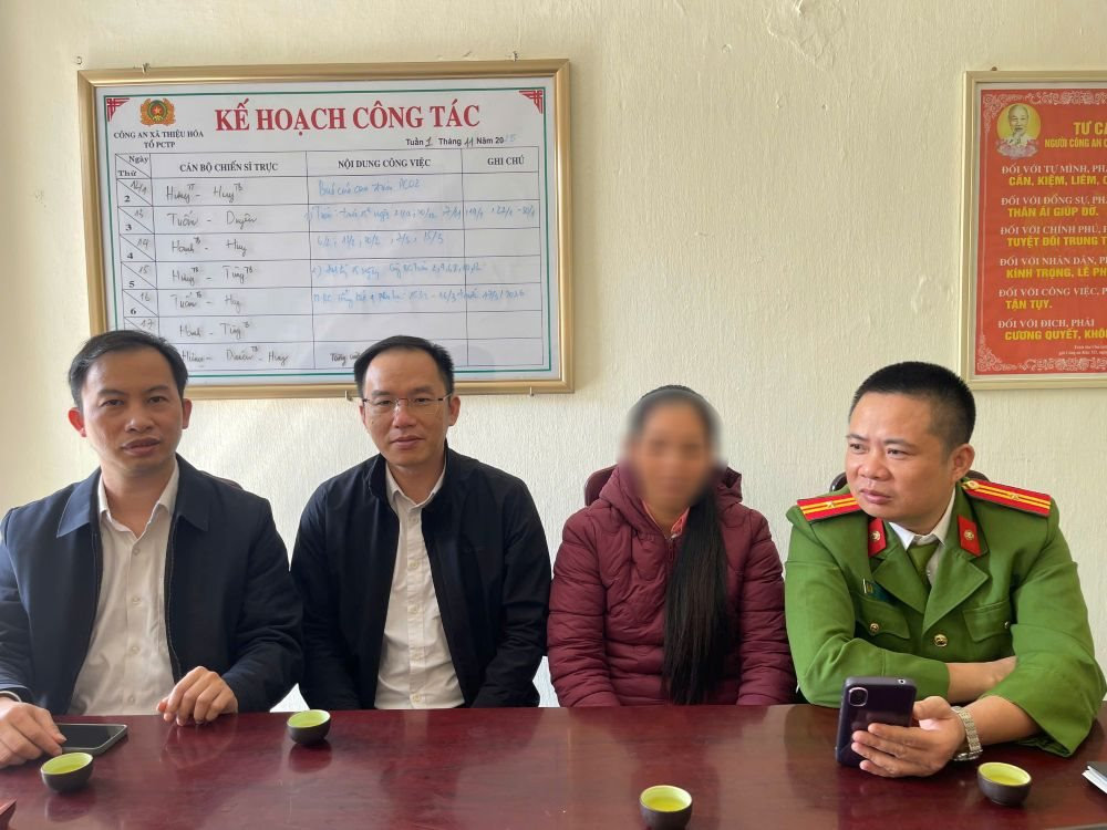 Người phụ nữ SN 1992 đến Agribank để chuyển khoản 140 triệu đồng cho ‘Mech Lio’: Công an vào cuộc, yêu cầu dừng giao dịch 