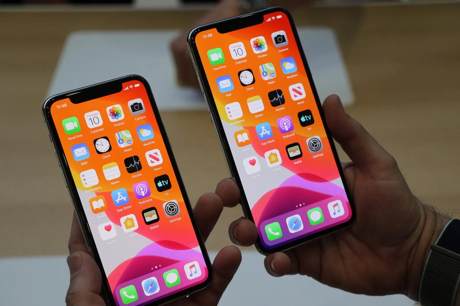 Công an Hà Nội phát cảnh báo nghiêm trọng tới tất cả người dùng iPhone, iPad