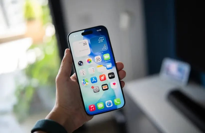 Mẫu iPhone giảm giá chưa từng có trong lịch sử ở thị trường Việt Nam: Tụt gần 10 triệu dù vừa ra mắt