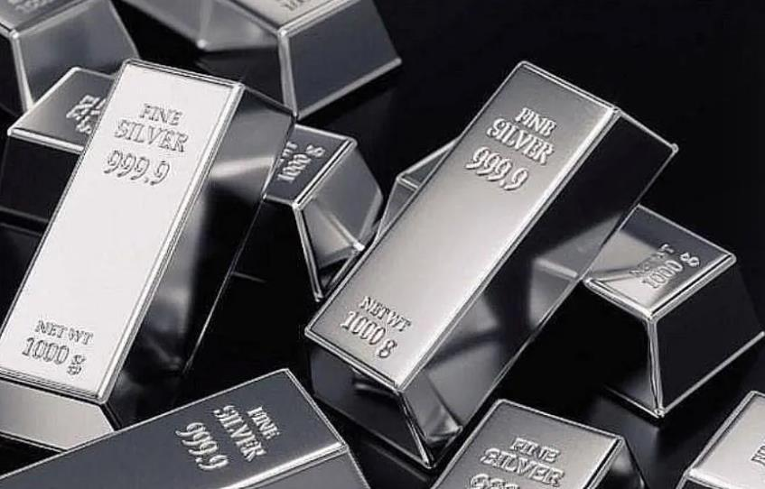 Chiều 21/1: Giá Bạc Thượng Hải hạ nhiệt sau khi lên đỉnh lịch sử, vẫn chênh hơn 9 USD so với COMEX