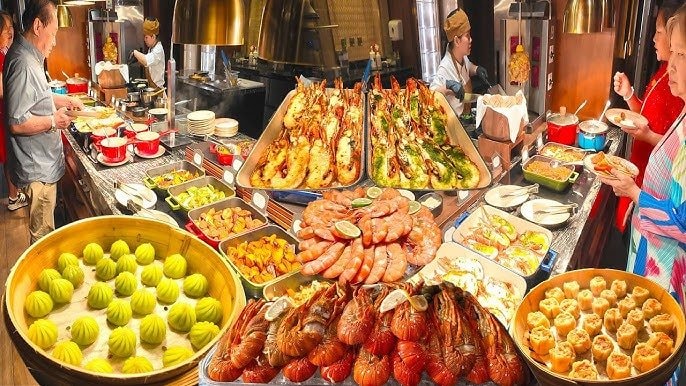 Tích cóp 10 năm mở nhà hàng, vừa đông khách thì chủ nhà đòi tăng giá thuê mặt bằng gấp 4 lần: Tôi lập tức dọn đi, nửa năm sau ai nấy sững sờ