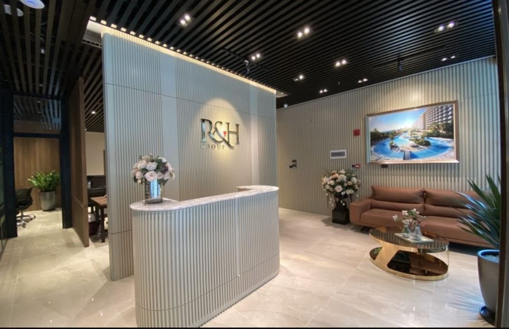 R&H Group bị Ủy ban Chứng khoán Nhà nước xử phạt