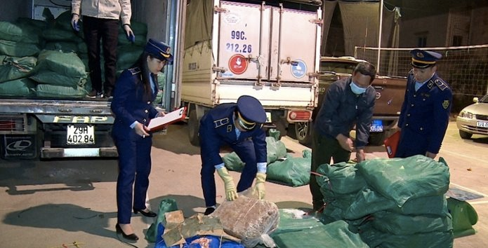 Lạng Sơn: Xử lý 480 vụ vi phạm buôn lậu, gian lận thương mại dịp giáp Tết Bính Ngọ