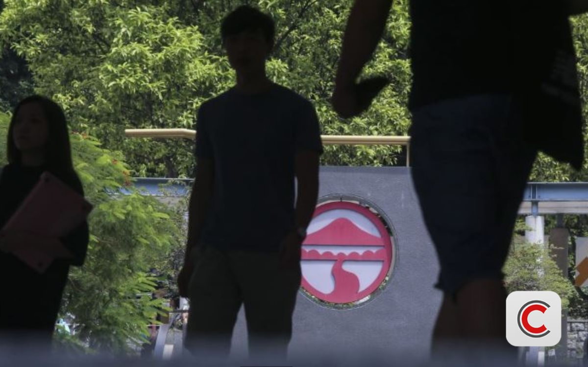 Một sinh viên vừa bị kết án 3 tháng tù vì thuê người thi hộ chứng chỉ tiếng Anh TOEFL