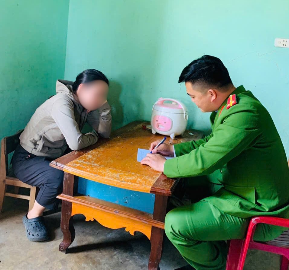 Sự thật về loạt mã QR tại các cửa hàng tạp hóa đã bị Công an tiêu hủy